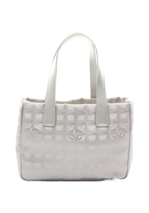 CHANEL Pre-Owned 2003-2004 PM New Travel Line logo canvas tote bag - Grey