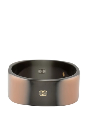 CHANEL Pre-Owned 2001 CC Resin Bangle costume bracelet - Black