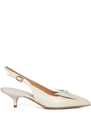 Ferragamo 40mm leather pumps - White