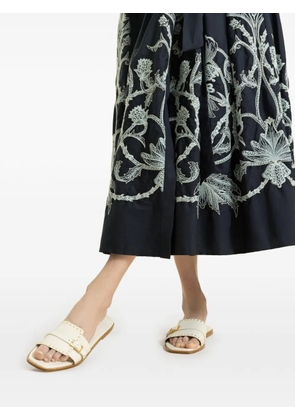 Eleventy buckle slide sandals - White