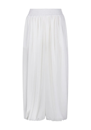 ANDREĀDAMO pleated palazzo trousers - White