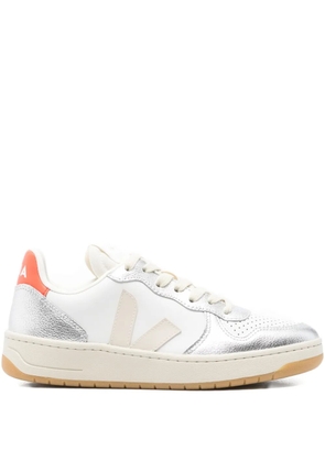 VEJA V-10 leather sneakers - White