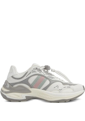 Gucci 2 0 lace-up sneakers - White