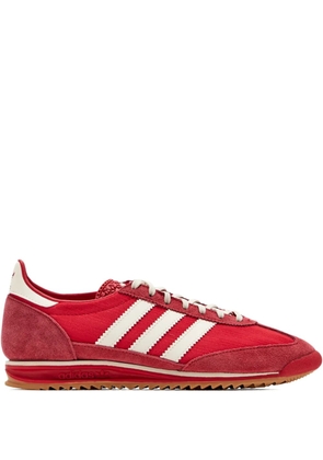 adidas three-stripes leather low-top sneakers - Red