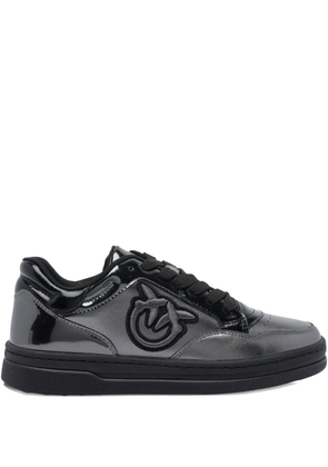 PINKO logo-detail patent-leather sneakers - Black