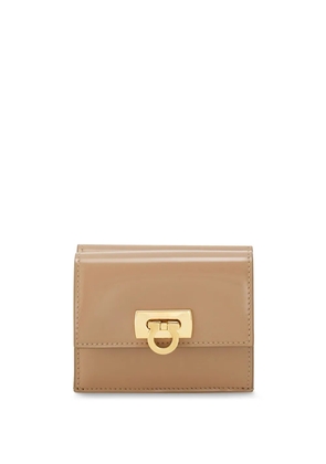 Ferragamo Gancini-buckle leather wallet - Neutrals