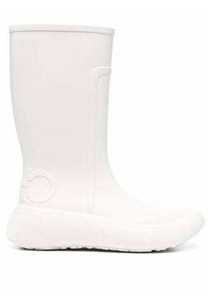 Ferragamo logo-embossed chunky rain boots - White