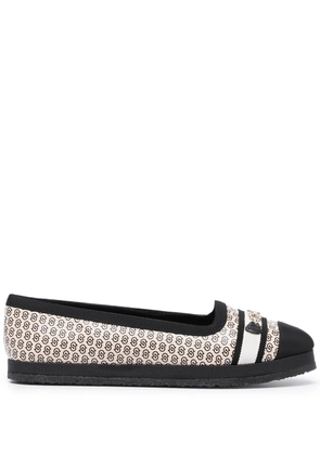 Ferragamo Kelsi ballerina shoes - Black