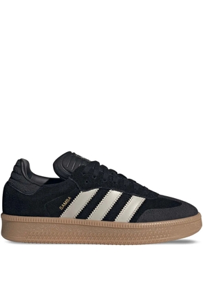 adidas Samba three-stripe trainers - Black