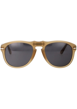 Persol embossed logo tinted sunglasses - Brown