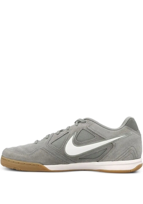 Nike mesh panelled trainers - Grey