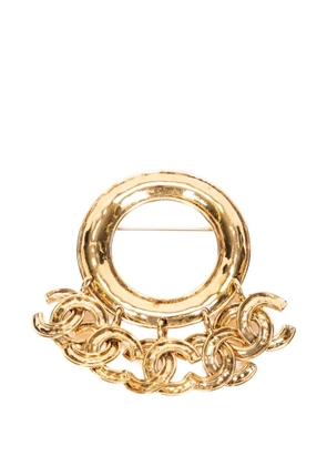 CHANEL Pre-Owned CC charm brooch - Gold