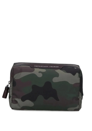Anya Hindmarch camouflage zip clutch bag - Green