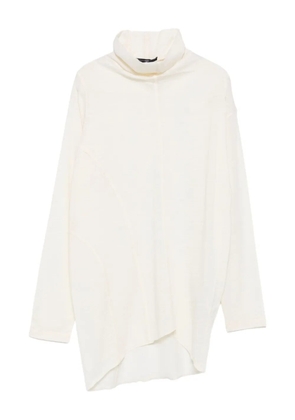 High high-neck asymmetric-hem top - White