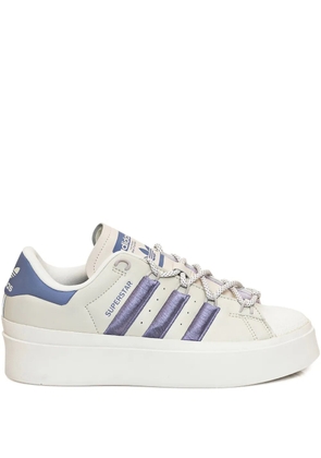 adidas Superstar Bonega sneakers - Neutrals