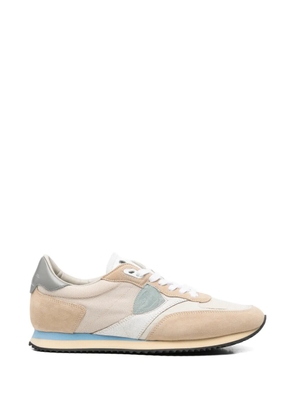 Philippe Model Paris triangle-logo sneakers - Neutrals