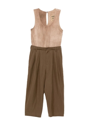 Uma Wang pleated cropped trousers - Brown