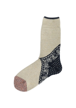 KAPITAL patterned socks - Neutrals