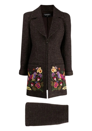 CHANEL Pre-Owned 1997 floral-embroidered skirt suit - Brown