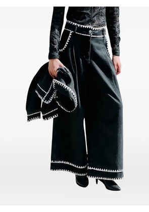 FARM Rio crochet-embroidered jeans - Black