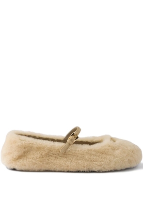 Prada shearling ballet flats - Neutrals