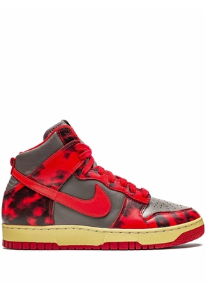 Nike Dunk High 1985 SP 'Acid Wash - Red' sneakers