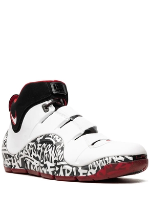 Nike Zoom Lebron 4 'Graffiti 2023' sneakers - White