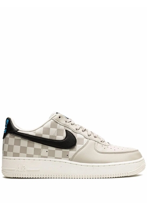 Nike Air Force 1 Low 'Strive For Greatness' sneakers - Neutrals