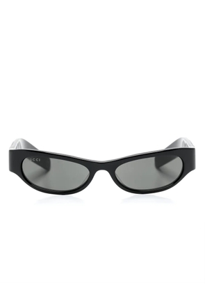 Gucci Eyewear logo-plaque cat-eye sunglasses - Black