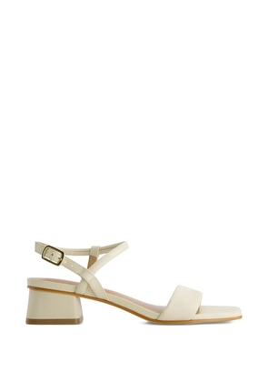 Bernardo Josei square-toe sandals - Neutrals