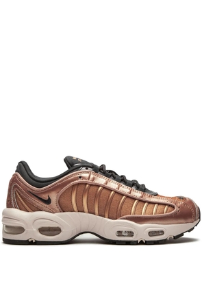 Nike Air Max Tailwind 4 'Metallic Red Bronze' sneakers