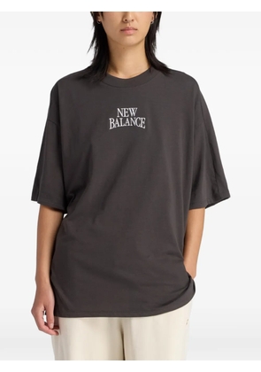 New Balance Trackside embroidered oversized T-shirt - Black