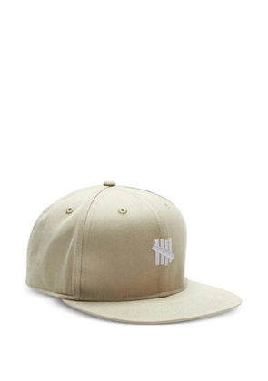 Undefeated five-strike strapback cap - Neutrals