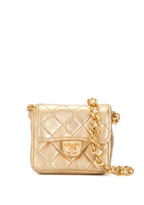 CHANEL Pre-Owned 1990s diamond-quilted mini shoulder bag - Gold