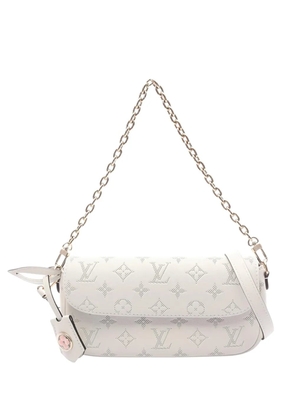 Louis Vuitton Pre-Owned 2010-2026 Monogram Perforated Leather Ivy Wallet on Chain satchel - White