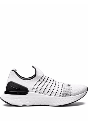 Nike React Phantom Run Flyknit 'White/Black/Pure Platinum' sneakers