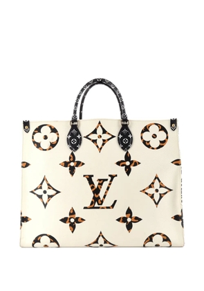 Louis Vuitton Pre-Owned OnTheGo Limited Edition Jungle Monogram Giant GM tote bag - Orange