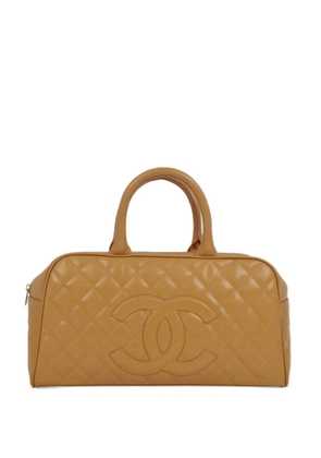 CHANEL Pre-Owned 2005 CC diamond-quilted bowling bag - Neutrals