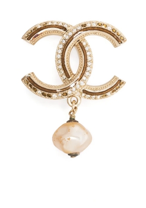 CHANEL Pre-Owned 2011 CC rhinestone-embellished brooch - Gold