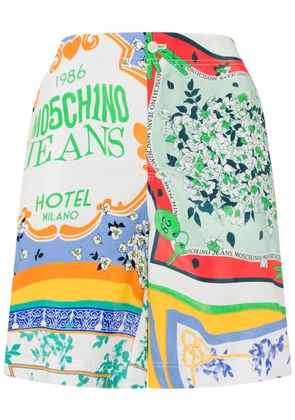MOSCHINO JEANS graphic-print shorts - Blue
