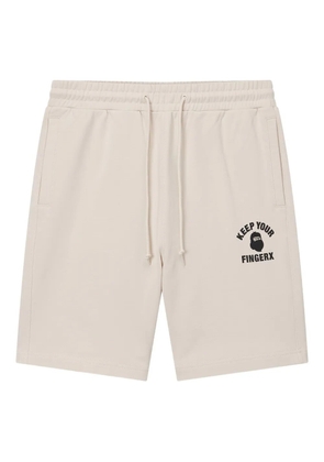 FINGERCROXX logo-print drawstring shorts - Neutrals