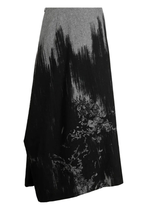 Y's abstract-pattern draped skirt - Black