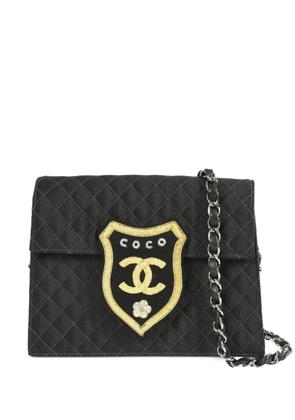 CHANEL Pre-Owned 2004-2005 Coat of Arms patch flap shoulder bag - Black