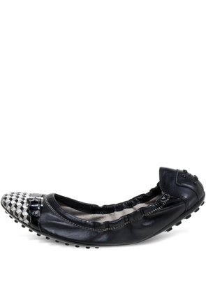 Tod's pre-owned checked-panel ballet flats - Black