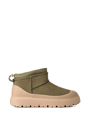 UGG Classic Ultra Mini platform boots - Green