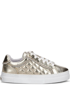 GUESS USA Gratea quilted metallic-effect sneakers - Gold