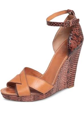 Tory Burch Pre-Owned 130mm leather wedge sandals - Brown