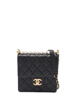 CHANEL Pre-Owned 2019 Matelasse shoulder bag - Black