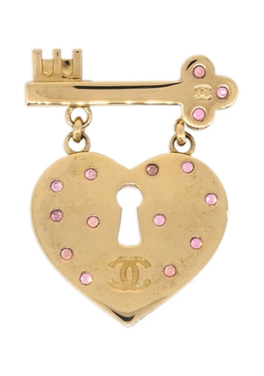 CHANEL Pre-Owned 2002 Heart brooch - Gold