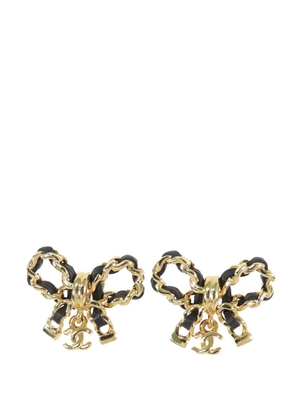 CHANEL Pre-Owned 2023 CC Leather Woven Gold Plated Bow Earrings costume earrings - Black